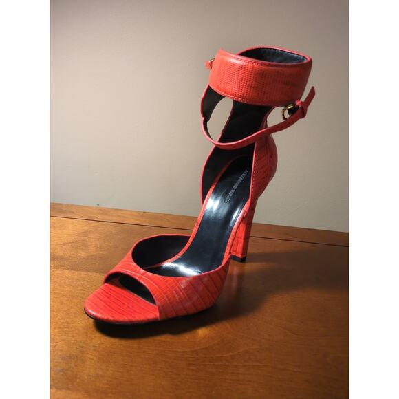 Alexander Wang Heels 40 Red Snake Skin Peep Toe Buckle Ankle Cuff High Heel - Picture 8 of 8